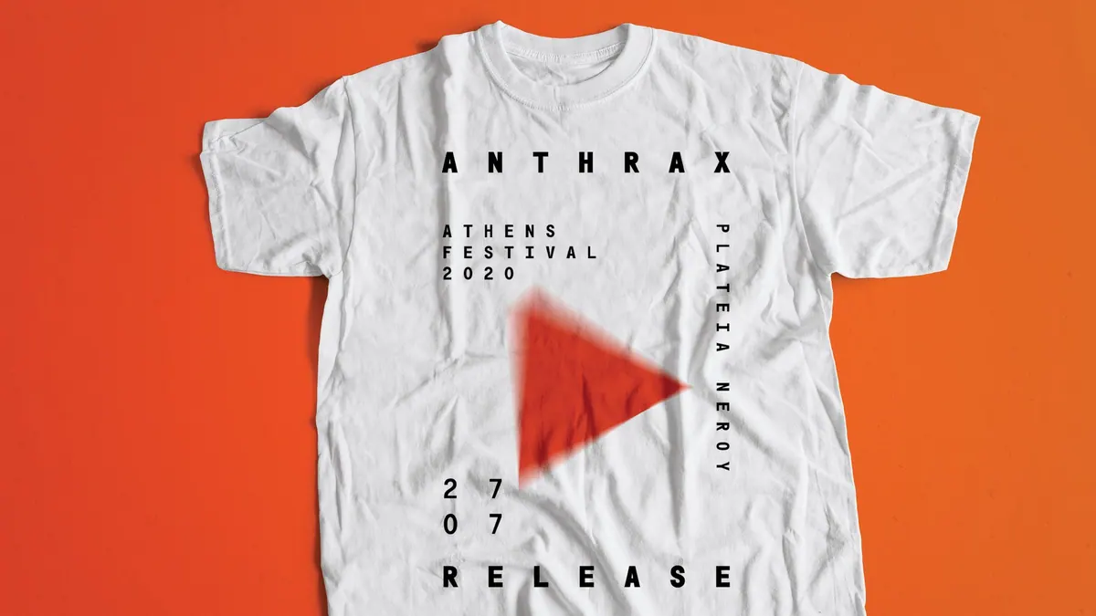 Λευκό μπλουζάκι Anthrax με κόκκινο τρίγωνο play