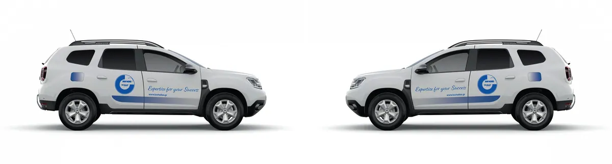 Αυτοκόλλητα TÜV HELLAS σε λευκό Dacia Duster, οι δύο πλευρές του αυτοκινήτου